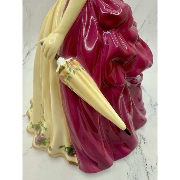 Royal Albert by Royal Doulton Old Country Roses 2010 Figurine of Year 9” MINT - Picture 9 of 16